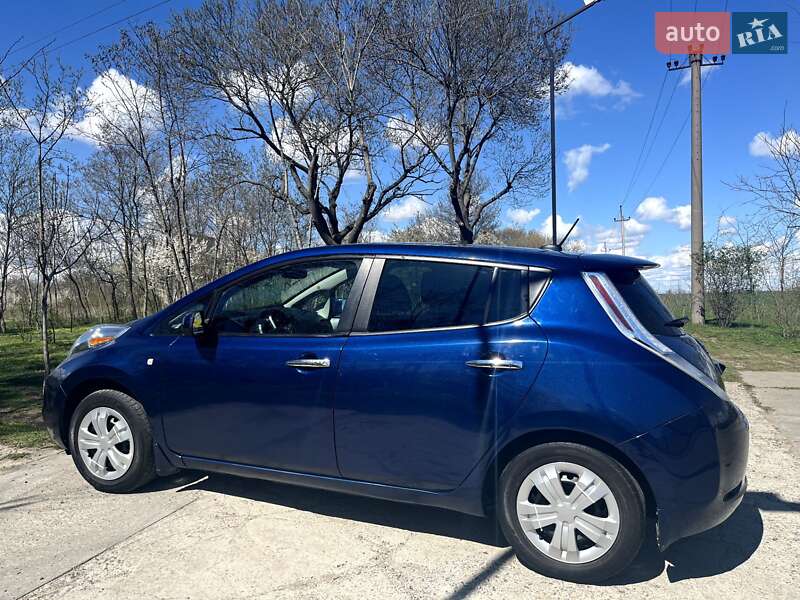 2017 nissan leaf