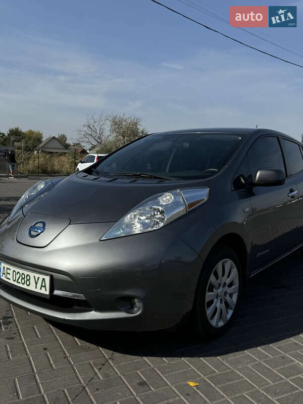 2017 nissan leaf