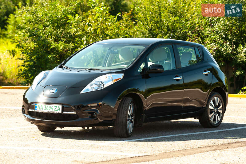 2015 nissan leaf