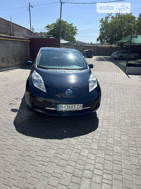 2017 nissan leaf