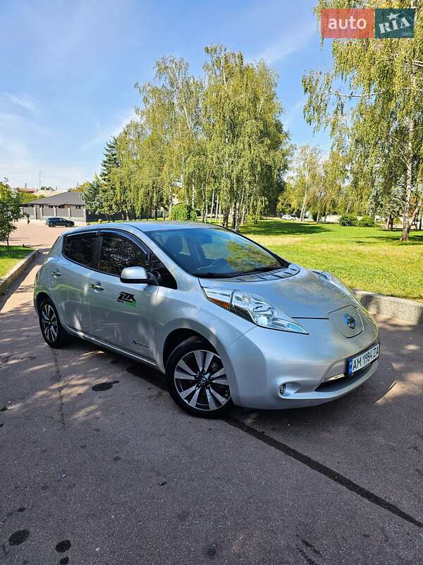 2017 nissan leaf