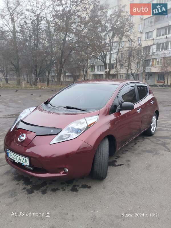 2016 nissan leaf