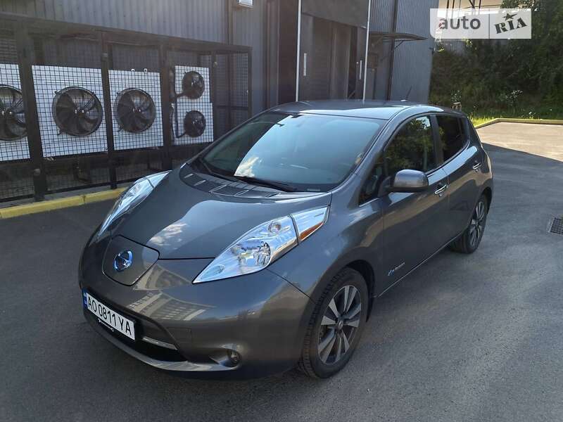 2015 nissan leaf