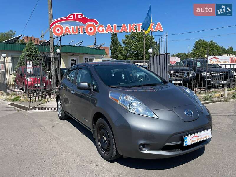 2016 nissan leaf
