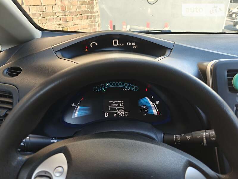 2017 nissan leaf