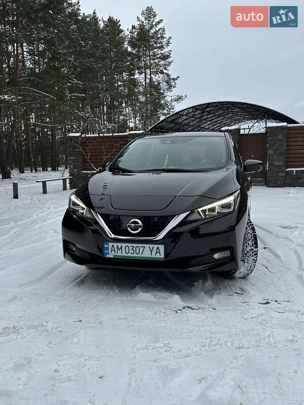 2020 nissan leaf