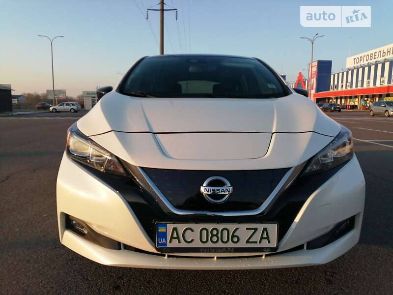 2019 nissan leaf