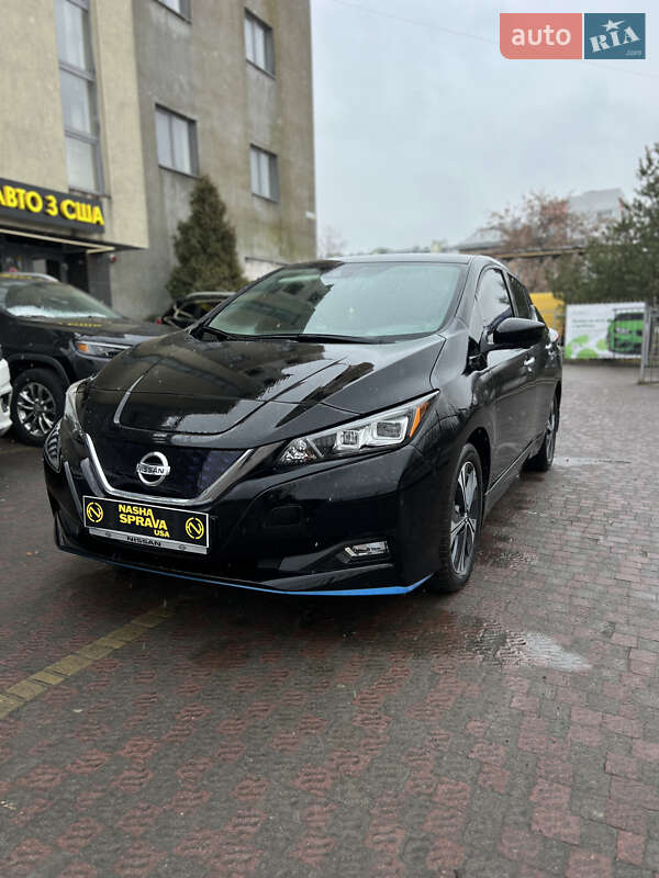 2020 nissan leaf