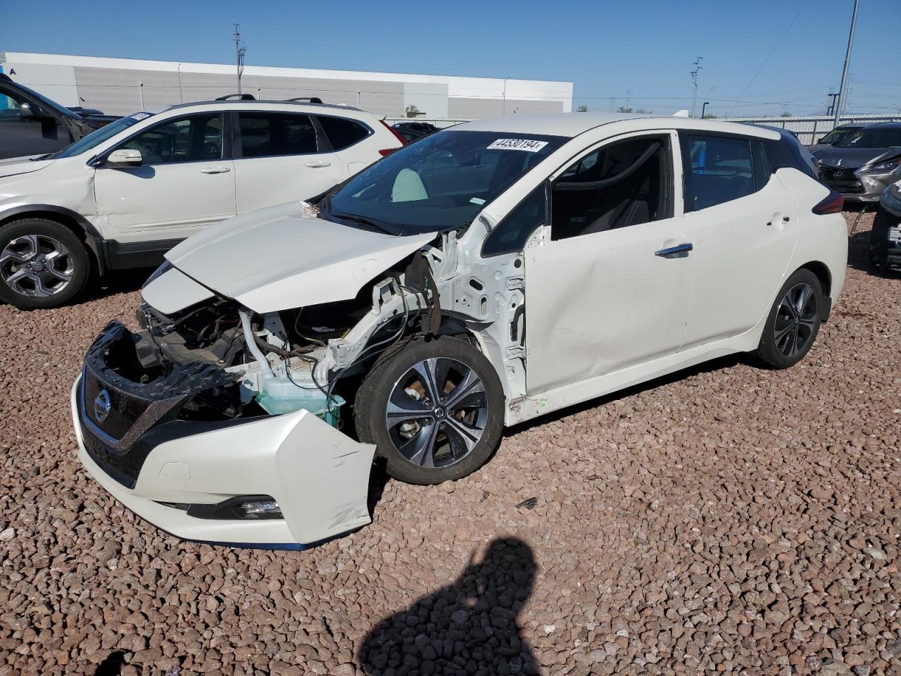 2022 nissan leaf