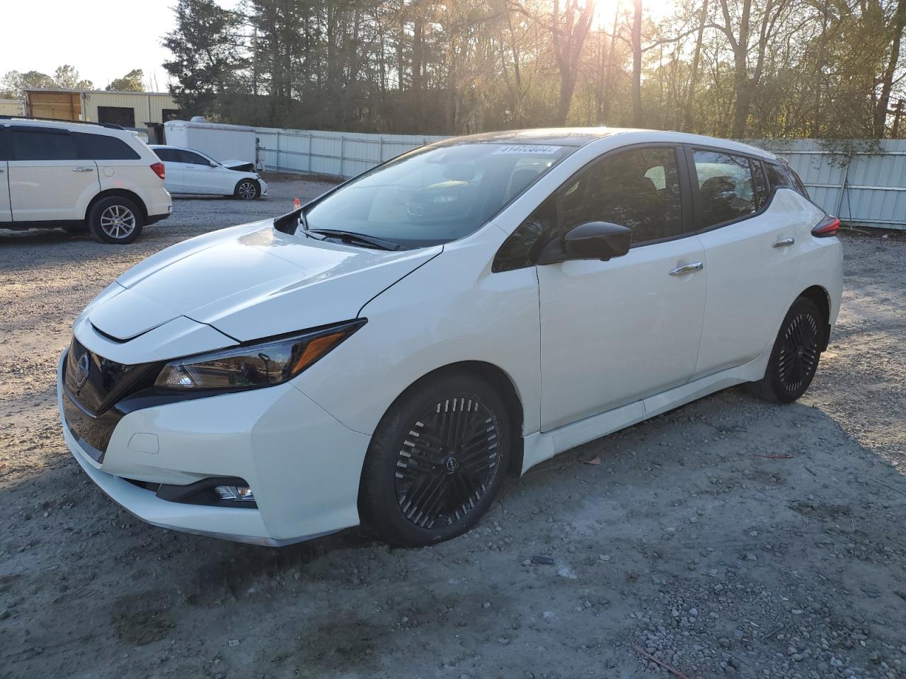 2023 nissan leaf