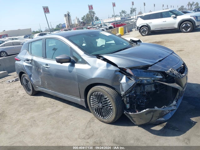 2022 nissan leaf