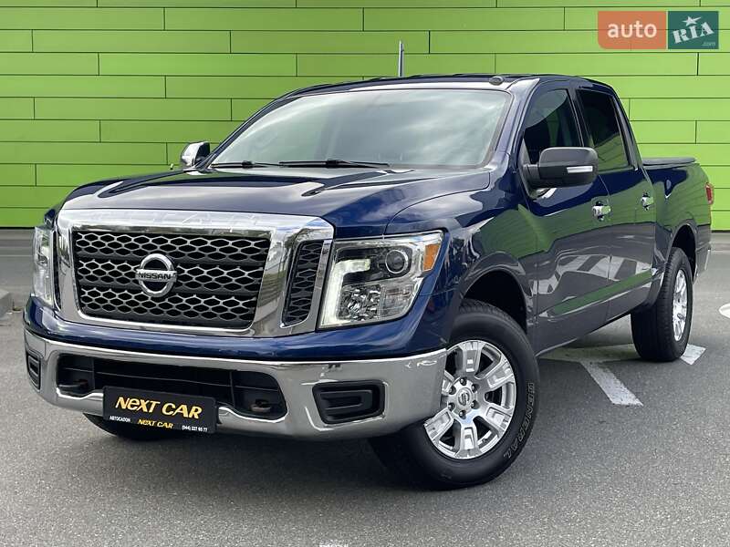 2018 nissan titan
