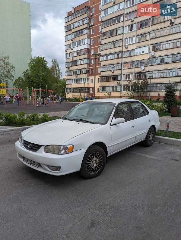 2002 toyota corolla