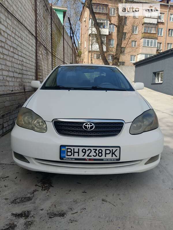 2005 toyota corolla