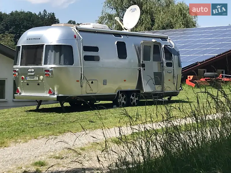 2009 airstream international 684