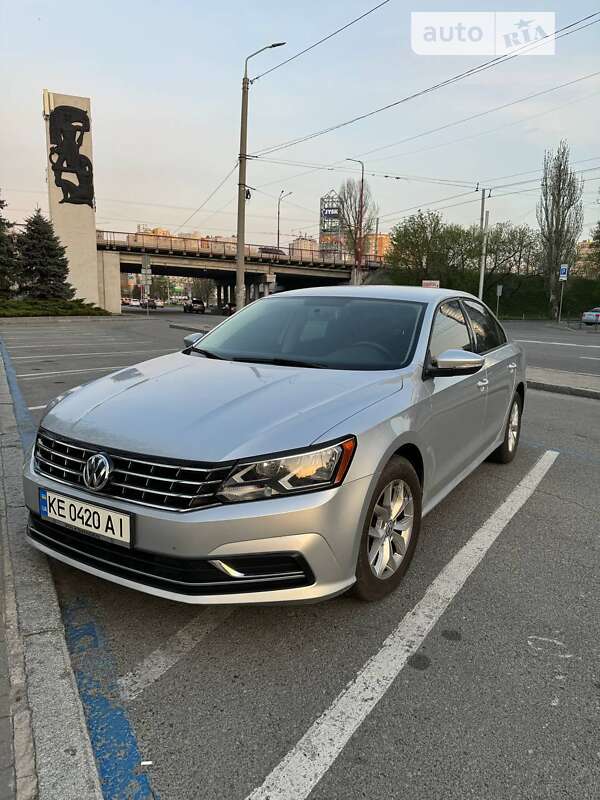 2018 volkswagen passat