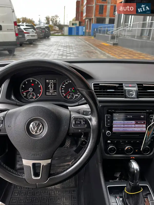 2013 volkswagen passat