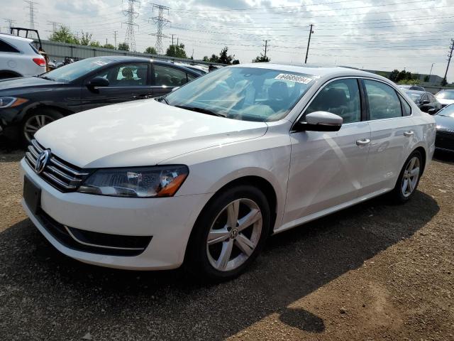 2013 VOLKSWAGEN Passat