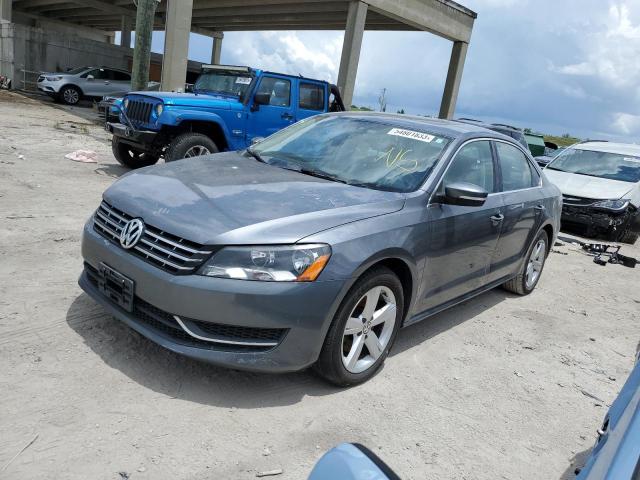 2013 VOLKSWAGEN Passat