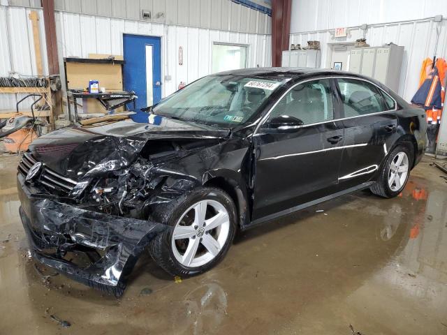 2012 VOLKSWAGEN Passat