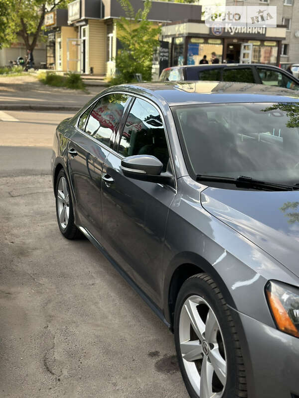 2013 volkswagen passat