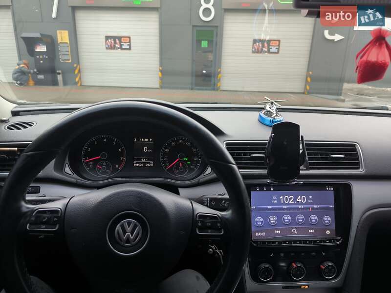 2013 volkswagen passat