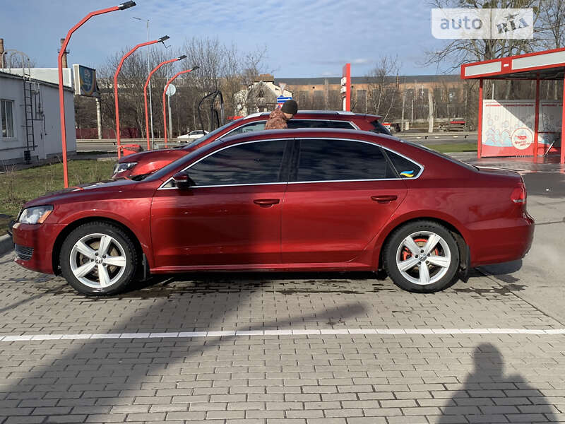 2015 VOLKSWAGEN Passat
