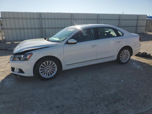 2017 VOLKSWAGEN Passat