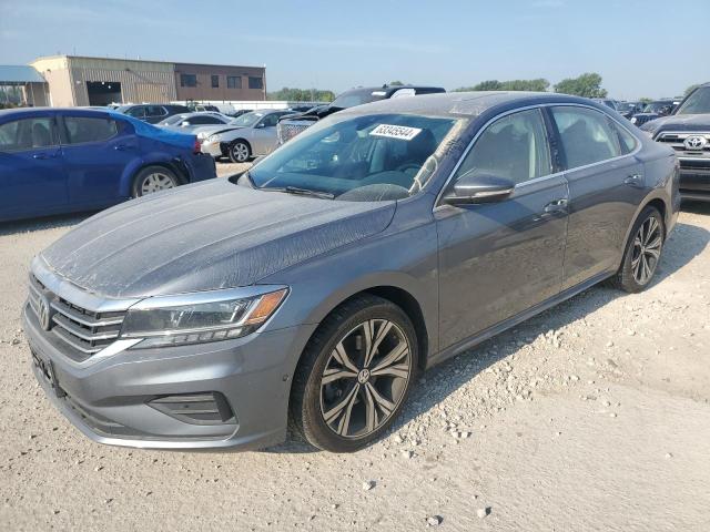 2020 VOLKSWAGEN Passat