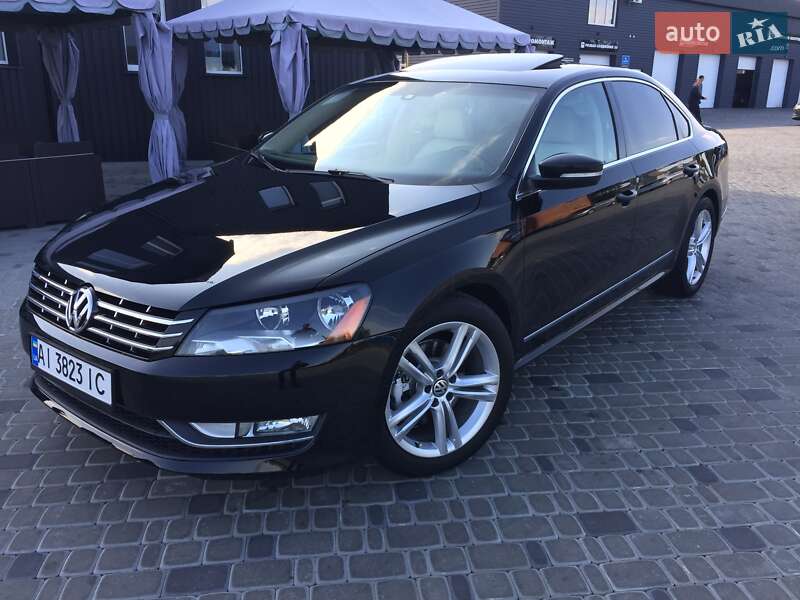 2014 VOLKSWAGEN Passat