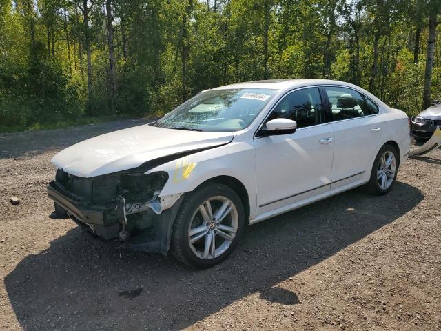 2014 VOLKSWAGEN Passat