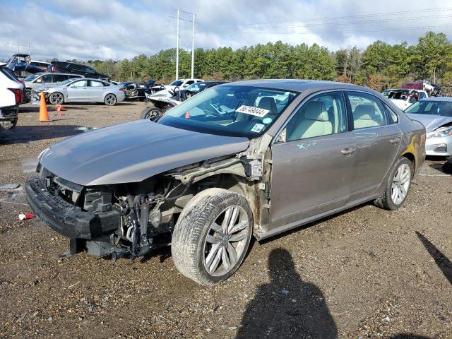 2017 VOLKSWAGEN Passat