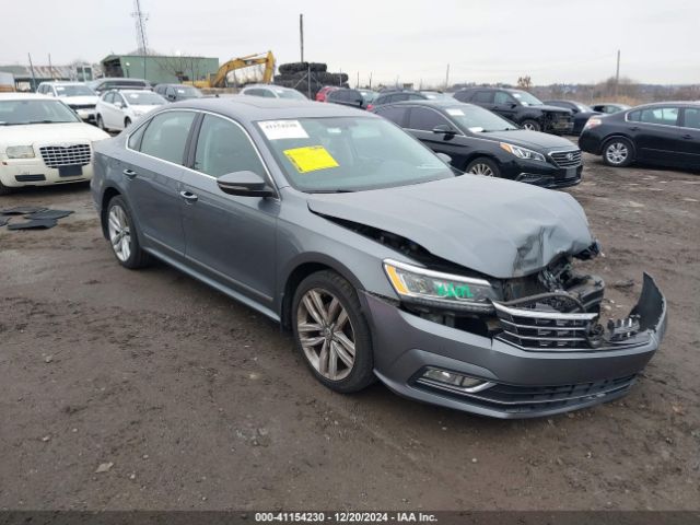 2017 VOLKSWAGEN Passat