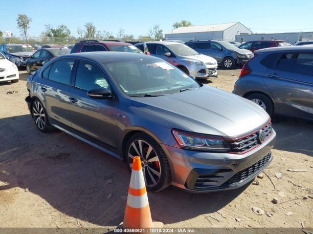 2018 VOLKSWAGEN Passat