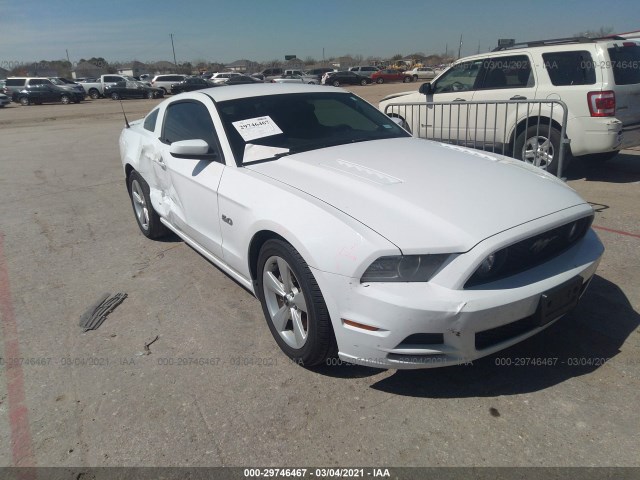 2013 ford mustang