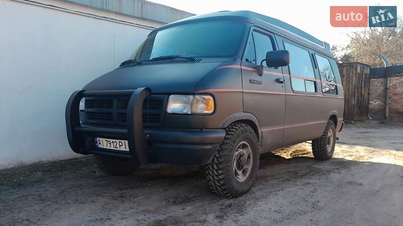 1993 dodge ram wagon