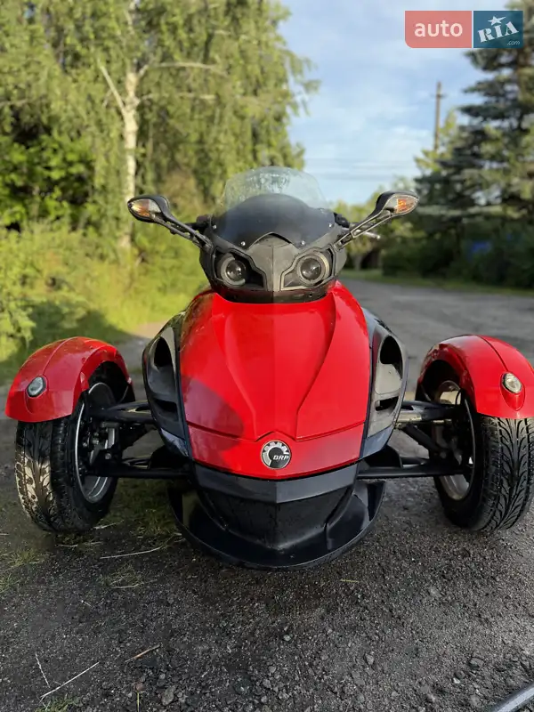 2008 can-am spyder