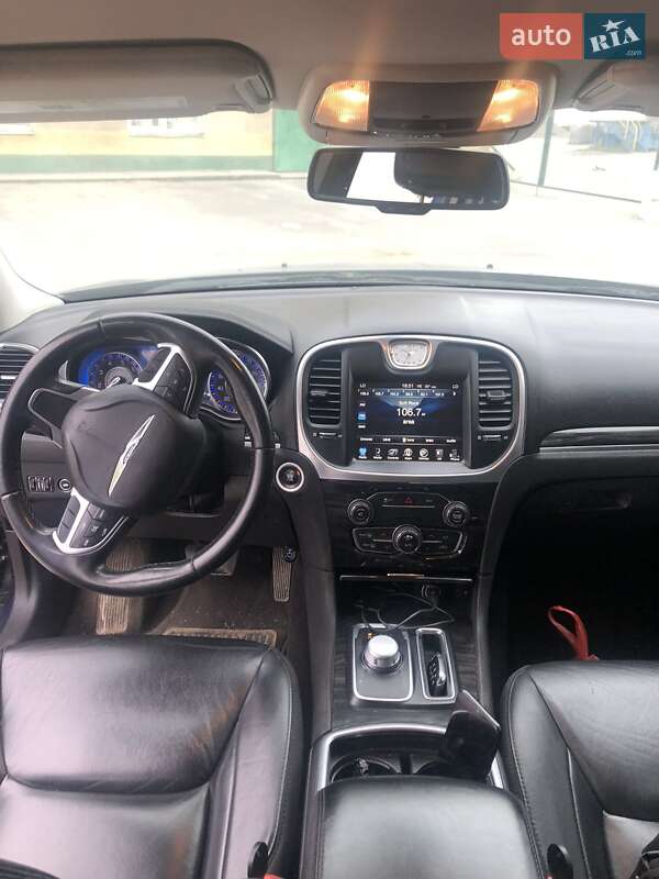 2016 chrysler 300