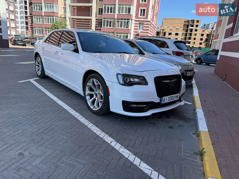 2015 chrysler 300-s