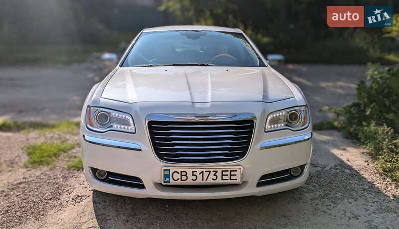 2013 chrysler 300c