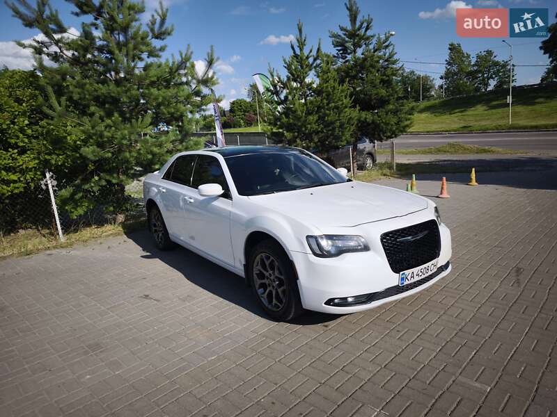 2016 chrysler 300