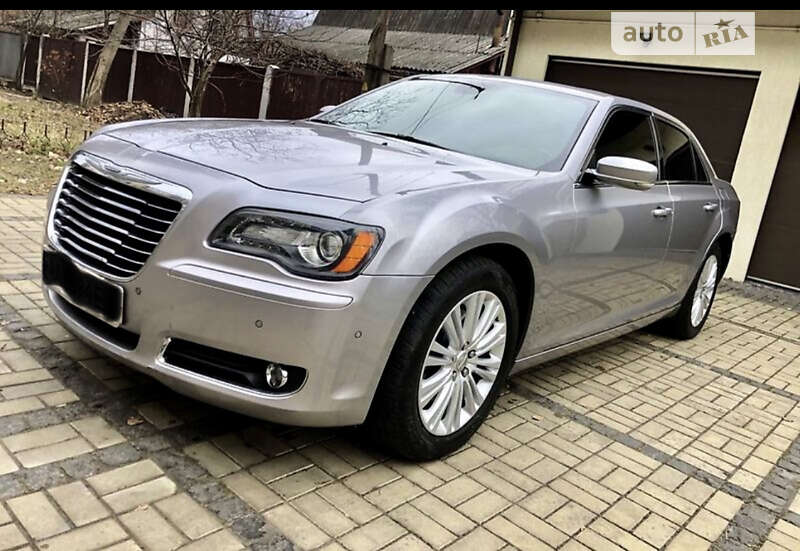 2013 chrysler 300