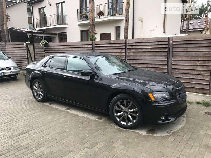 2014 chrysler 300