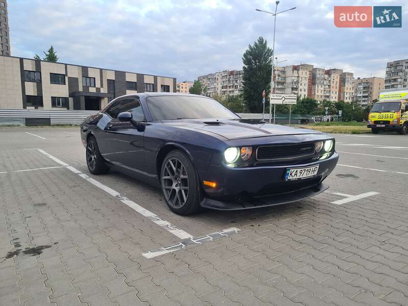 2013 dodge challenger