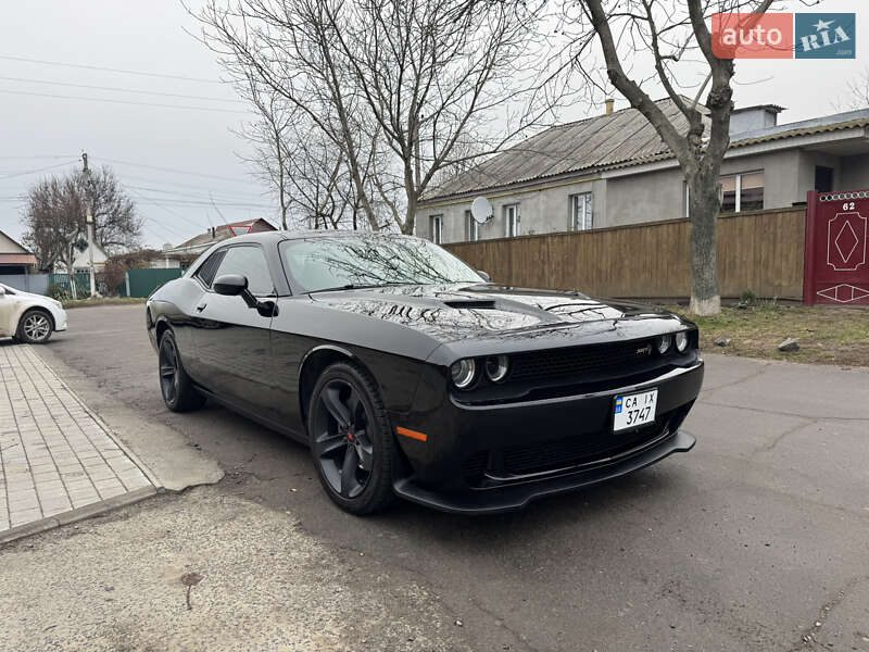 2016 dodge challenger