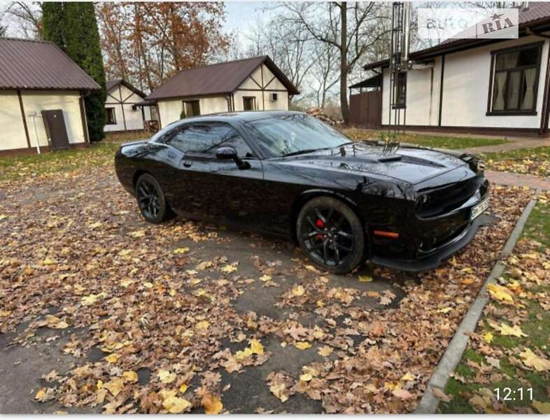 2019 dodge challenger