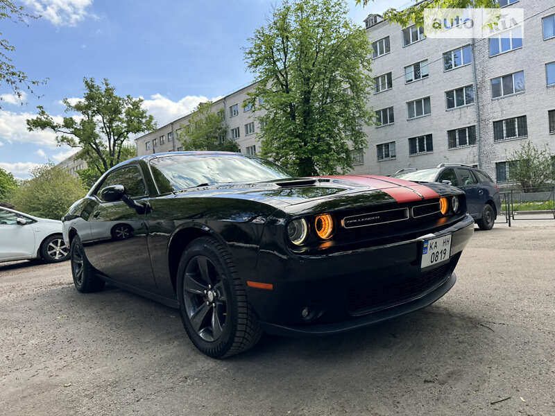 2018 dodge challenger