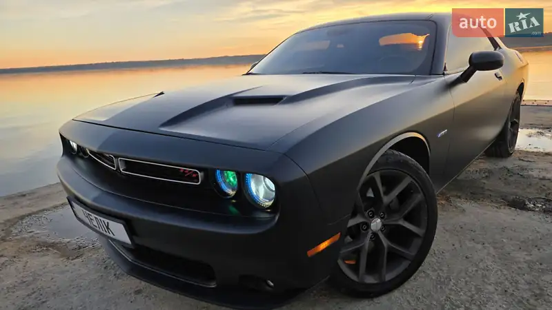 2017 dodge challenger