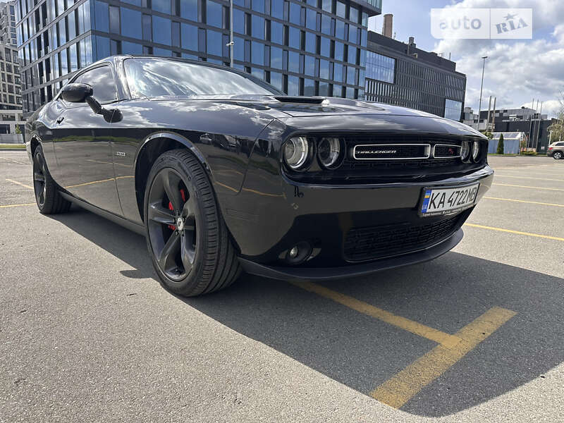 2017 dodge challenger