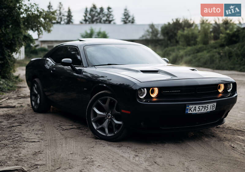 2018 dodge challenger